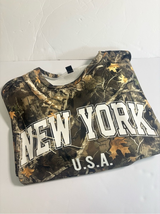 Source Unknown Other - Long sleeve Camo Crewneck Sweater - Brown/Green
